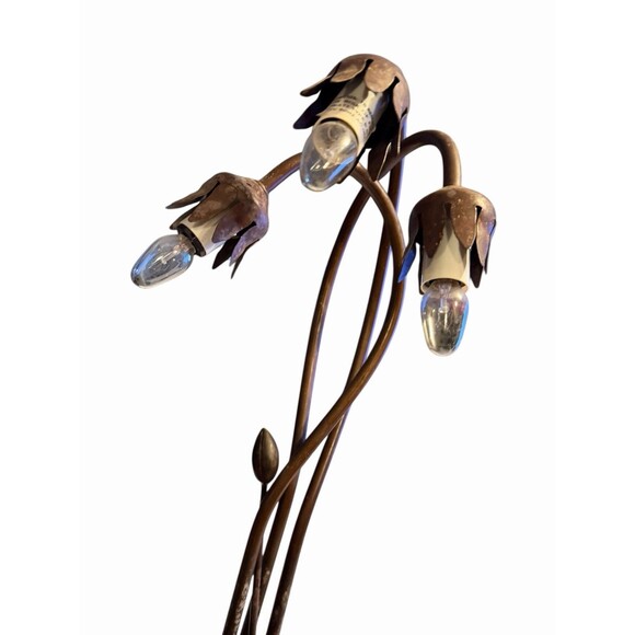 Vintage Tiffany Style Lily Pad Table Lamp, 3 Arm. No Shades.  Tested - Works - Picture 8 of 10